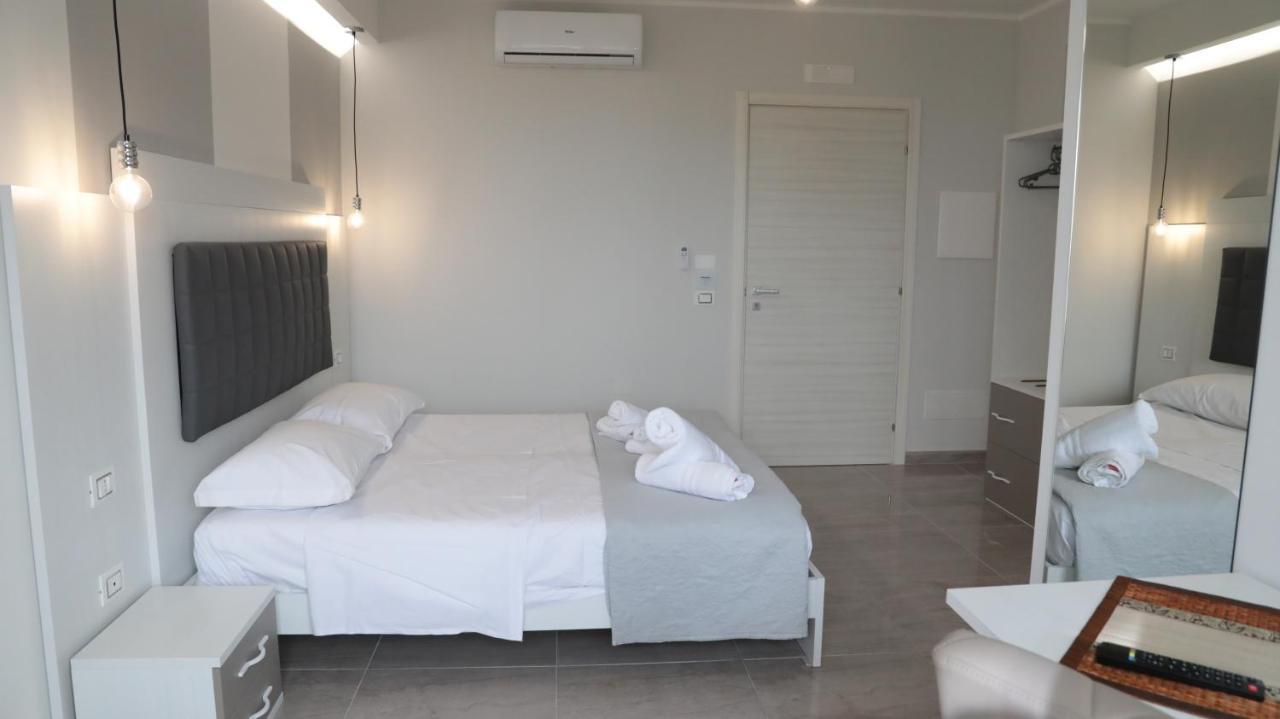 Blue Marine - Free Parking Hotel Tropea Exterior foto
